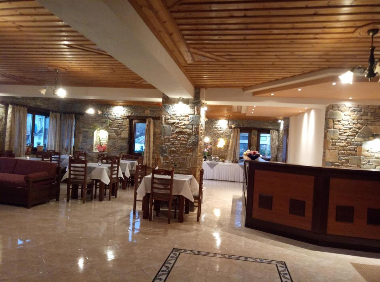 Evridiki Hotel Загора Екстериор снимка